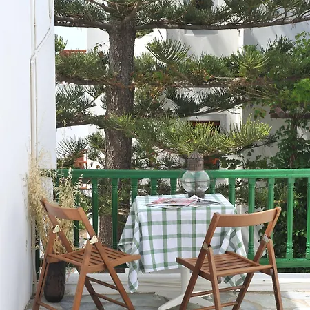 Rallis Aparthotel Nausa